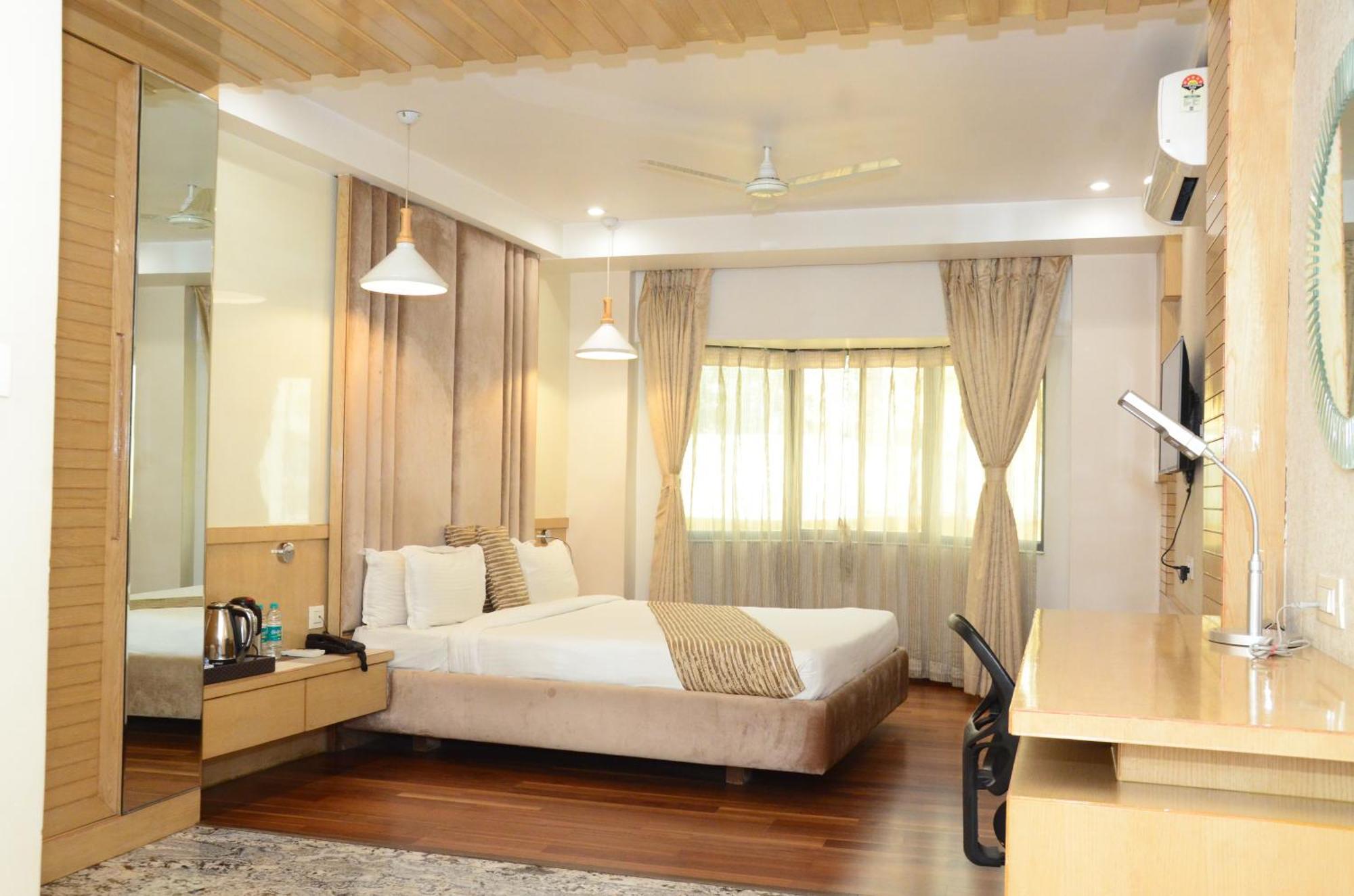 Crytsal Residency Hotel Ranchi Exterior photo